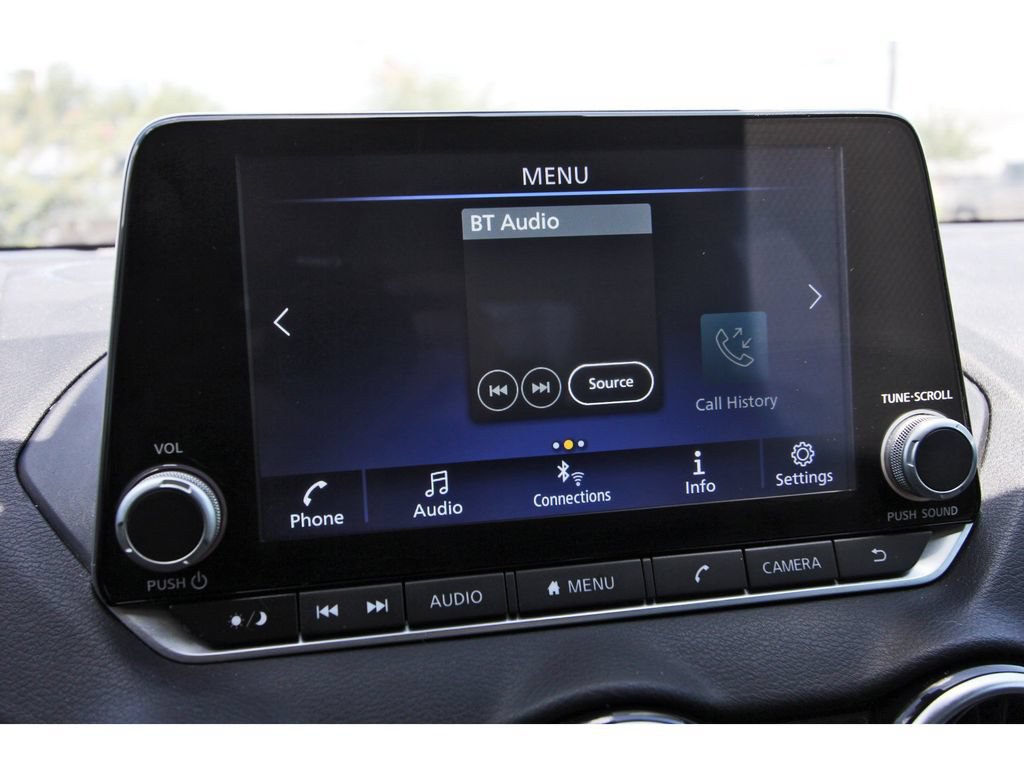 Used 2024 Nissan Sentra SV FWD image 13