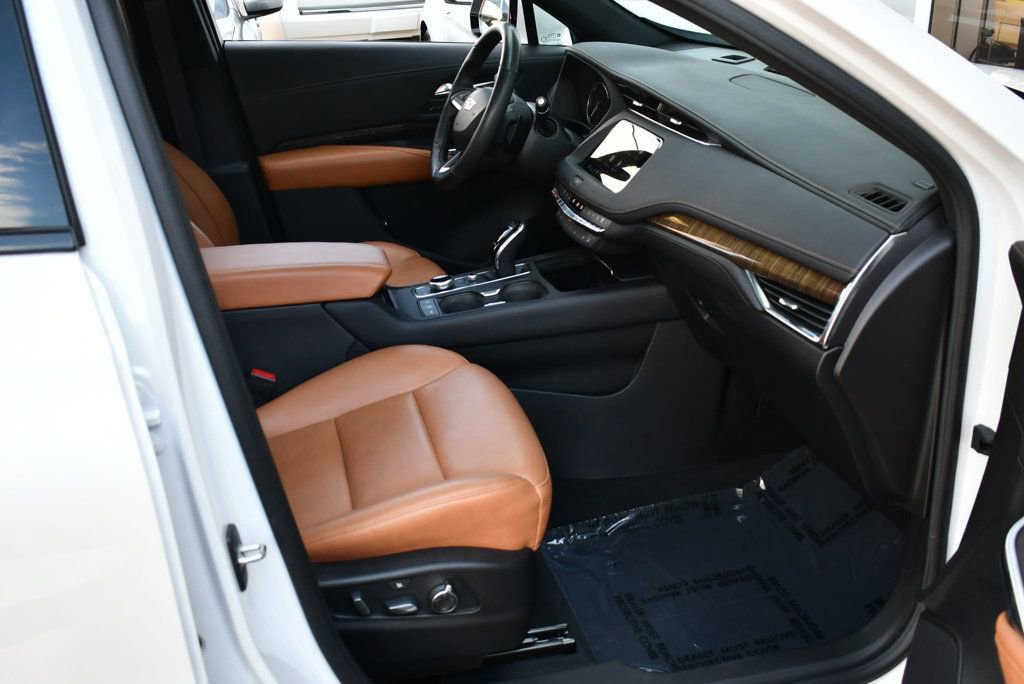 Used 2021 Cadillac XT4 Sport image 19