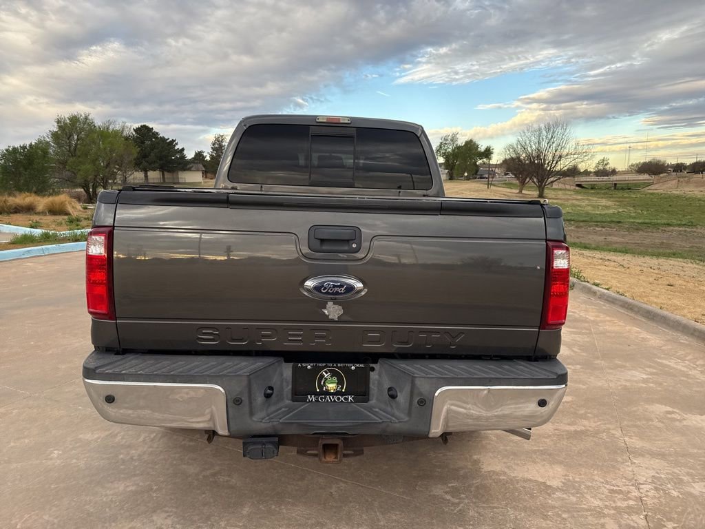 Used 2015 Ford F250 Lariat w/ Lariat Ultimate Package image 4