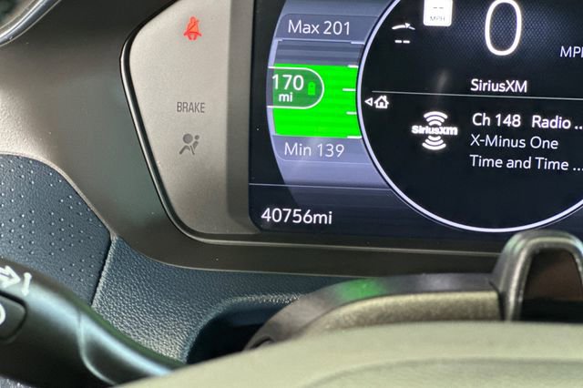 Used 2023 Chevrolet Bolt EUV Premier w/ Sun & Sound Package image 27