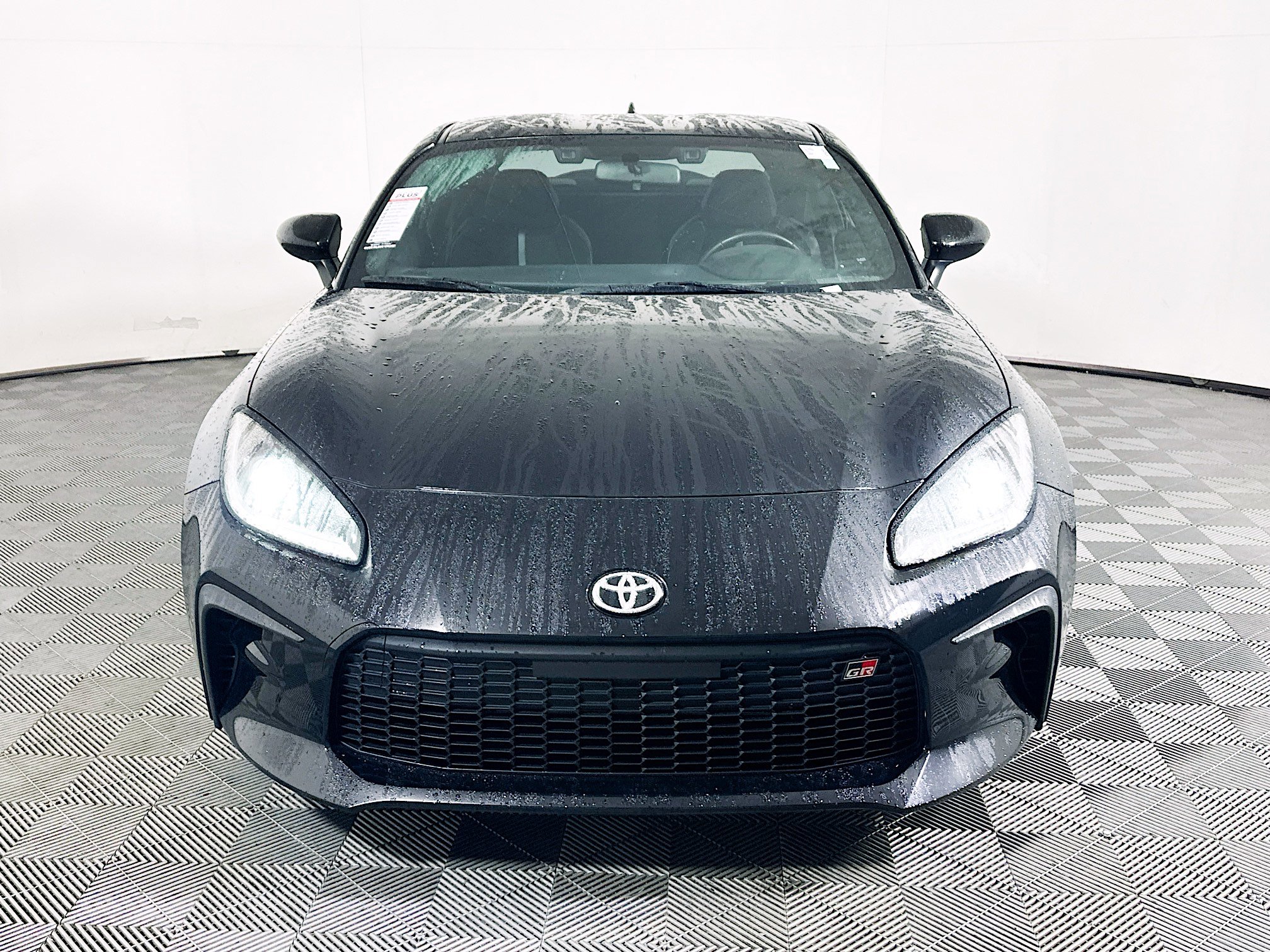 Used 2022 Toyota GR86 Premium RWD image 8