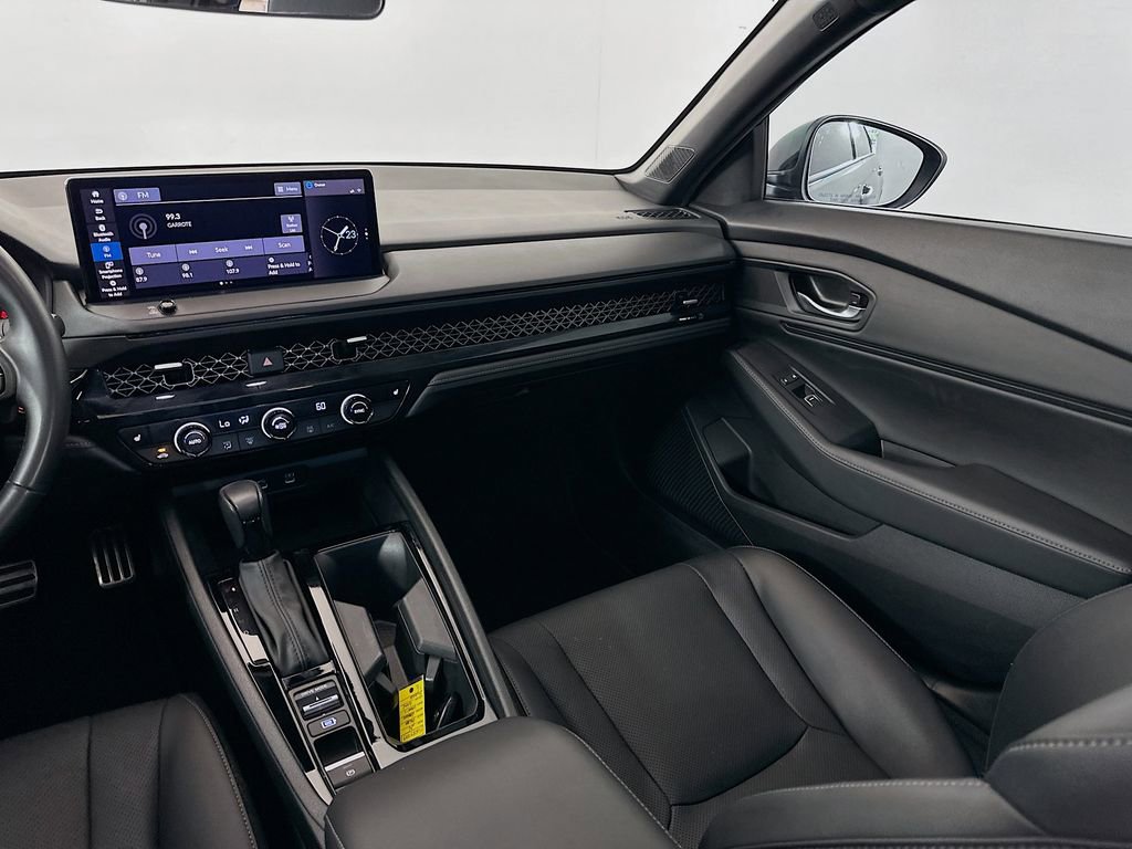 Used 2024 Honda Accord Sport image 23