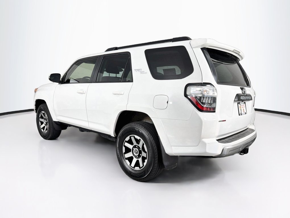 Used 2023 Toyota 4Runner TRD Off-Road Premium w/ Moonroof Package AWD/4WD image 7