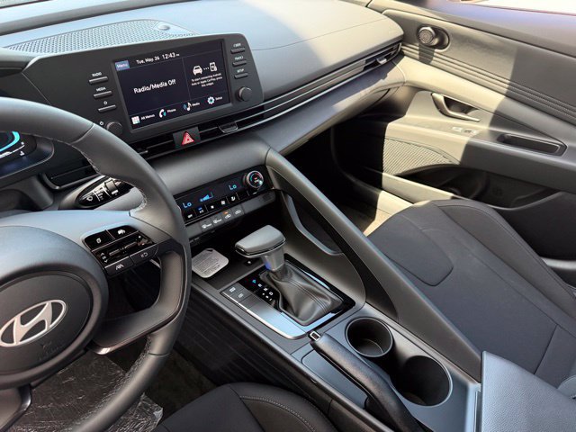 New 2026 Hyundai Elantra Sport FWD image 26