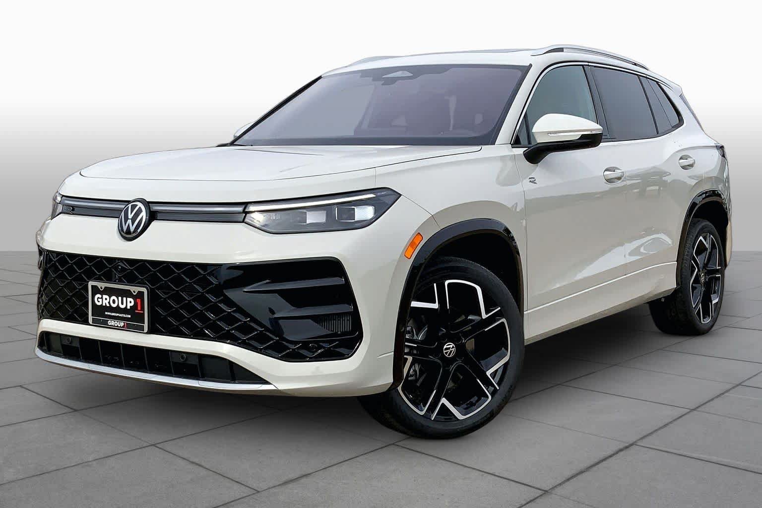 New 2026 Volkswagen Tiguan SEL R-Line