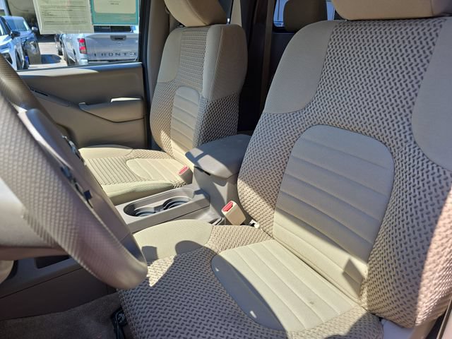 Used 2017 Nissan Frontier SV RWD image 19