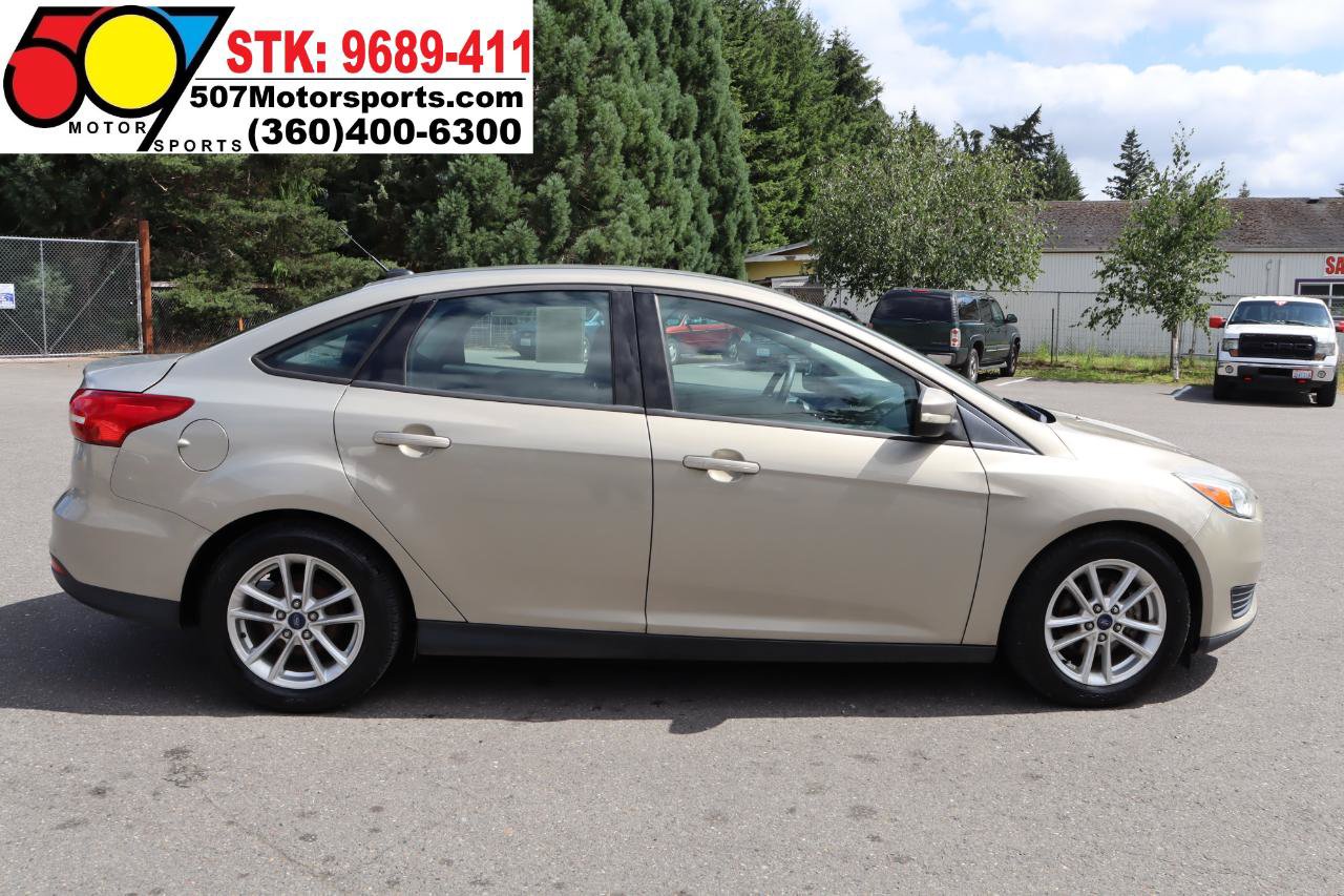 Used 2016 Ford Focus SE FWD image 10
