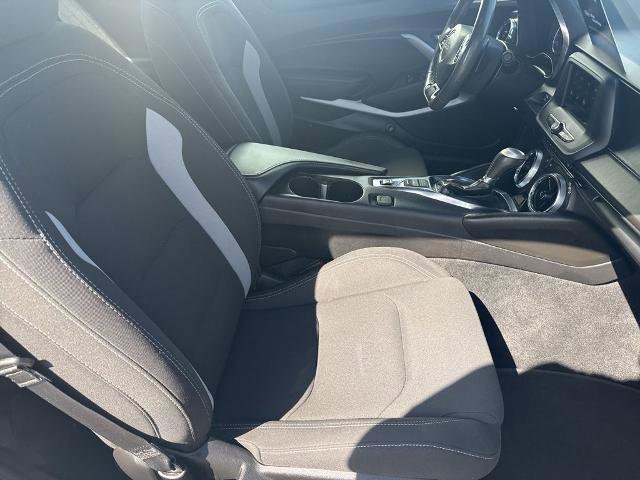 Used 2020 Chevrolet Camaro LT w/ RS Package image 29