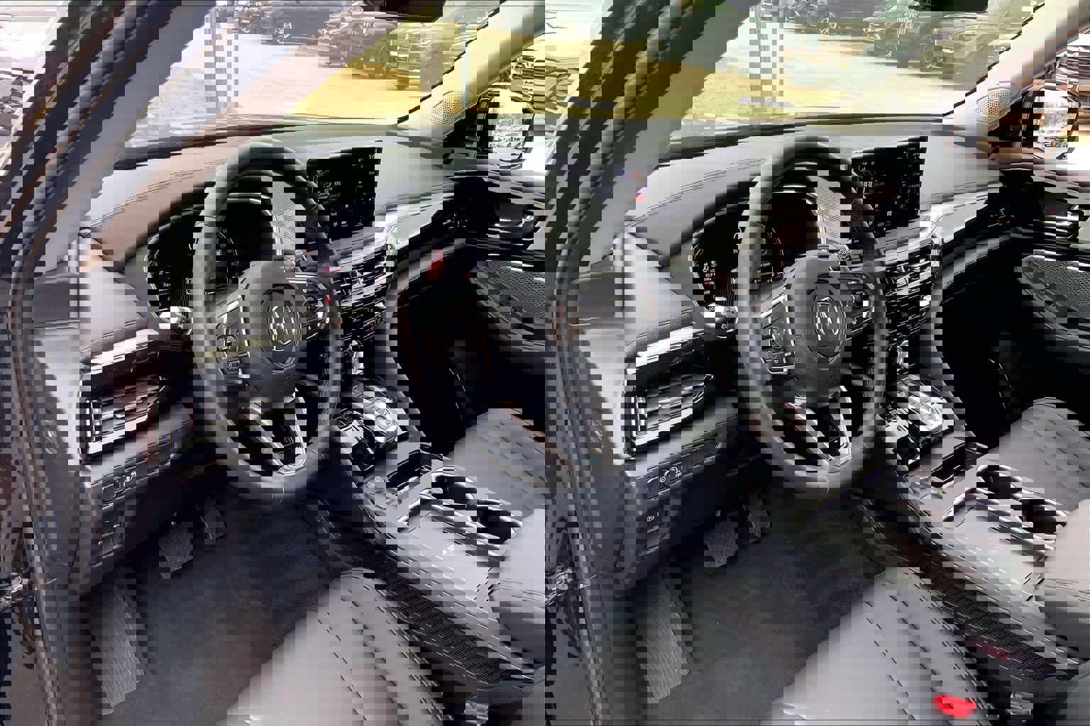 Used 2025 Acura MDX image 18