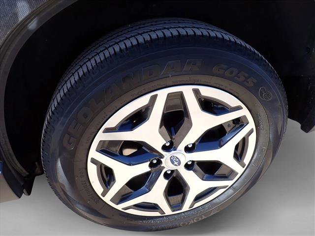 Used 2022 Subaru Forester Premium image 7