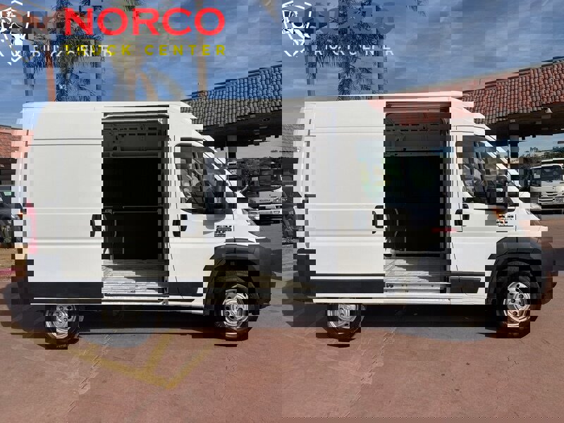 Used 2019 RAM ProMaster 2500 image 2