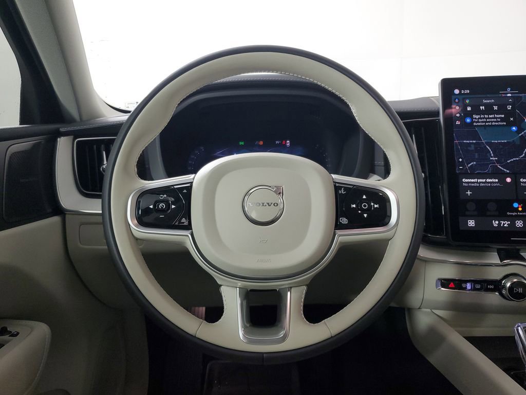 Certified 2026 Volvo XC60 B5 Ultra w/ Climate Package AWD/4WD image 18