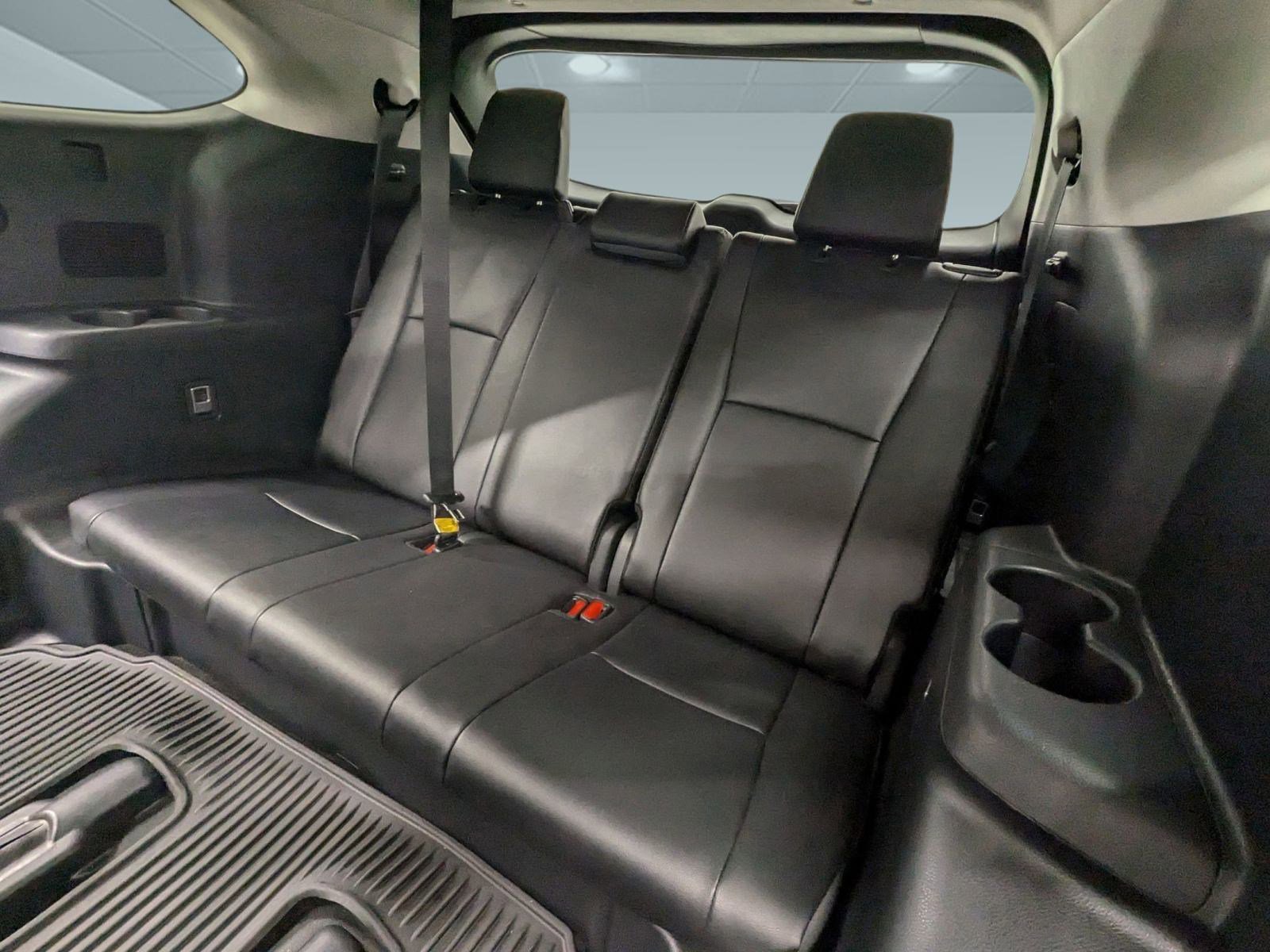 Used 2025 Toyota Highlander XLE image 21