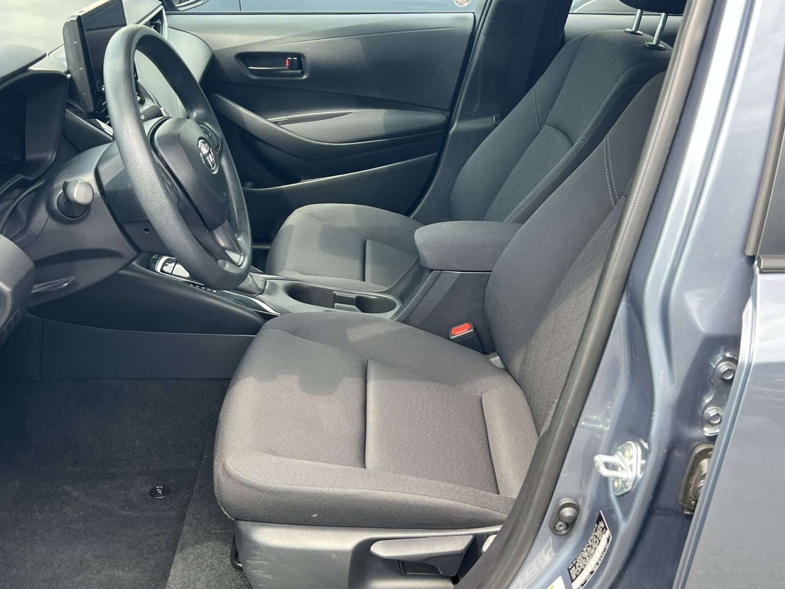 Used 2026 Toyota Corolla LE FWD image 11