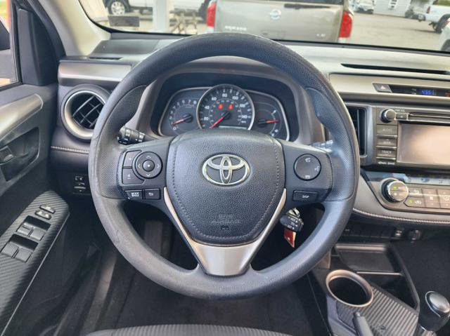 Used 2013 Toyota RAV4 XLE FWD image 20