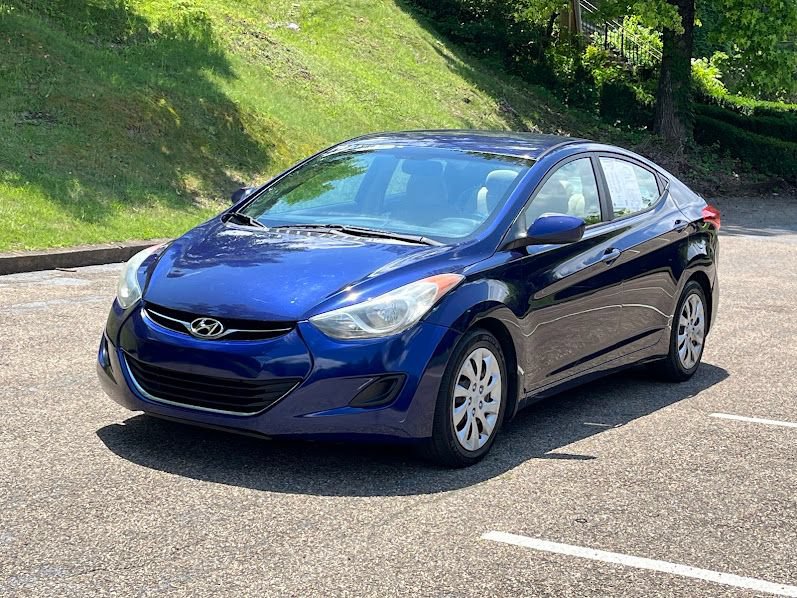 Used 2013 Hyundai Elantra GLS FWD image 24