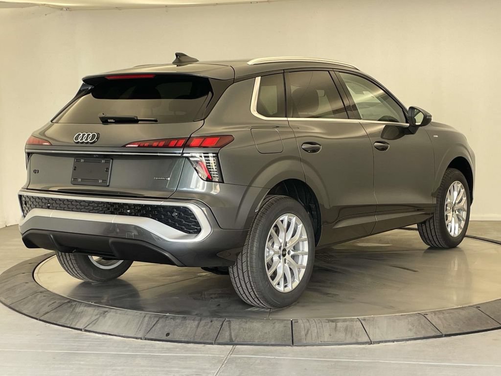 New 2026 Audi Q3 quattro 2.0T AWD/4WD image 7