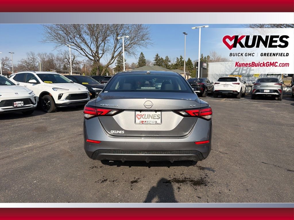 Used 2024 Nissan Sentra SV FWD image 6