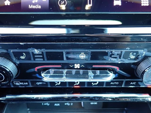 New 2025 Jeep Grand Cherokee L Altitude image 19