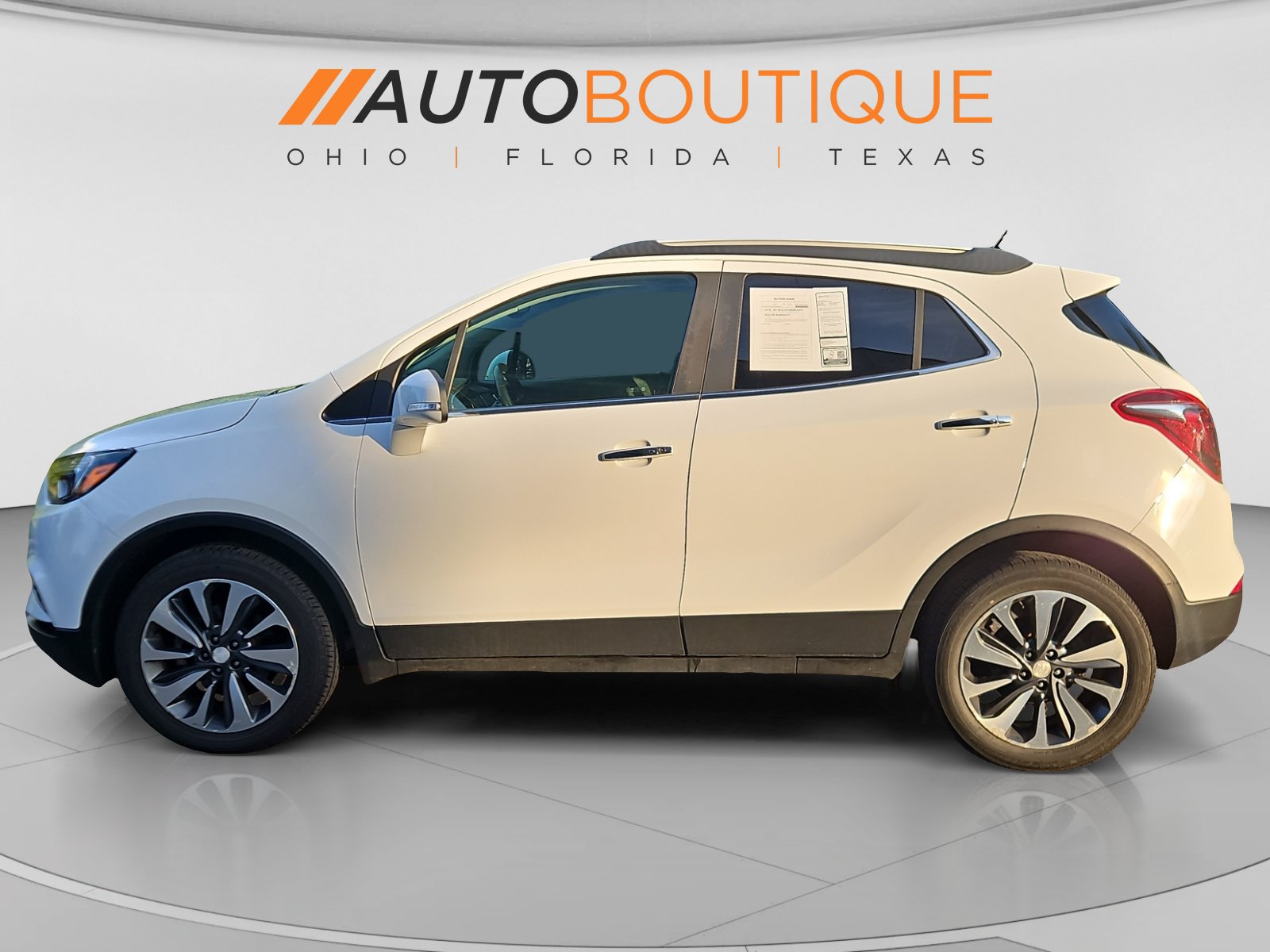 Used 2020 Buick Encore Essence FWD image 2