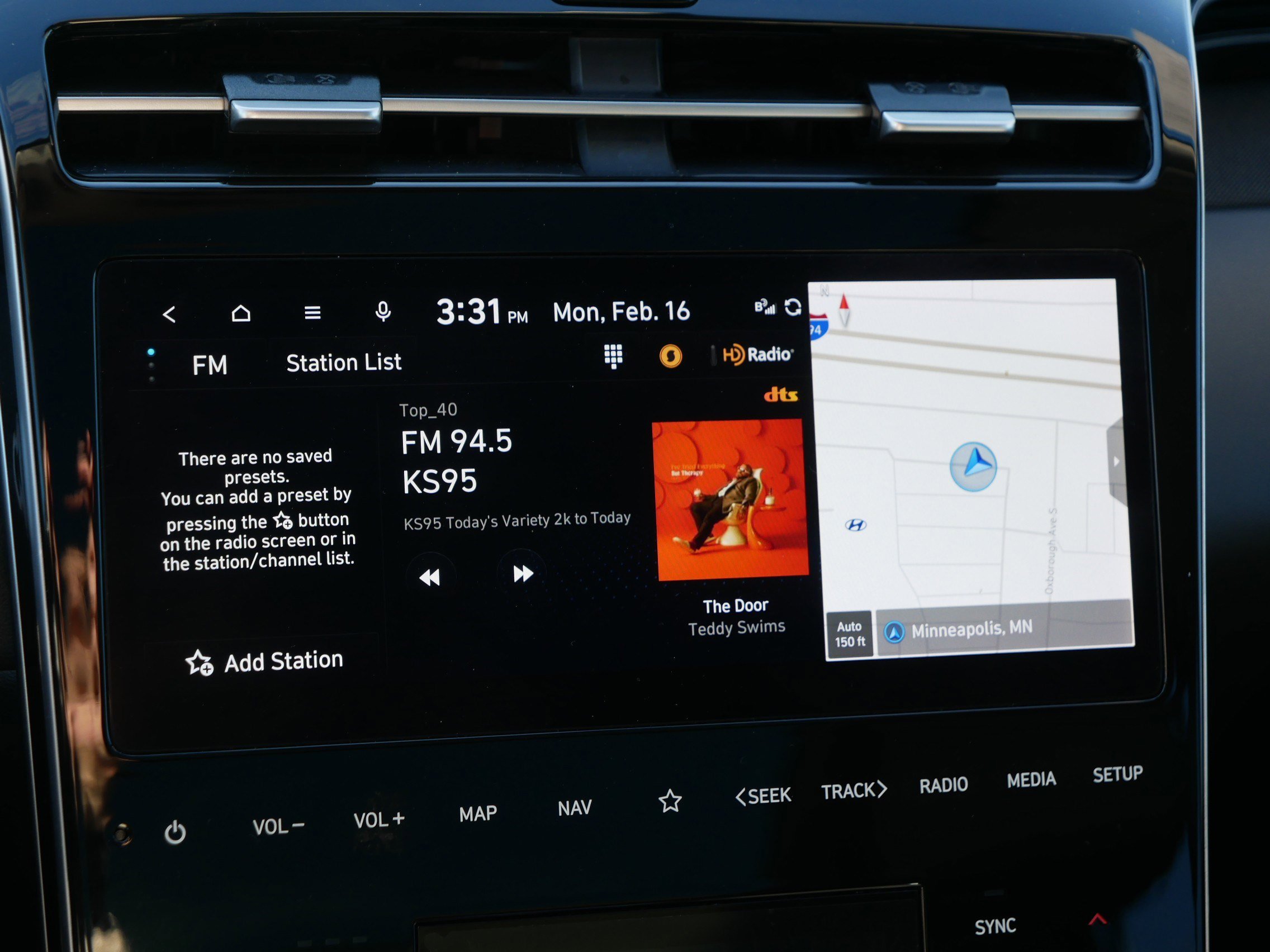 Used 2023 Hyundai Tucson Limited image 22