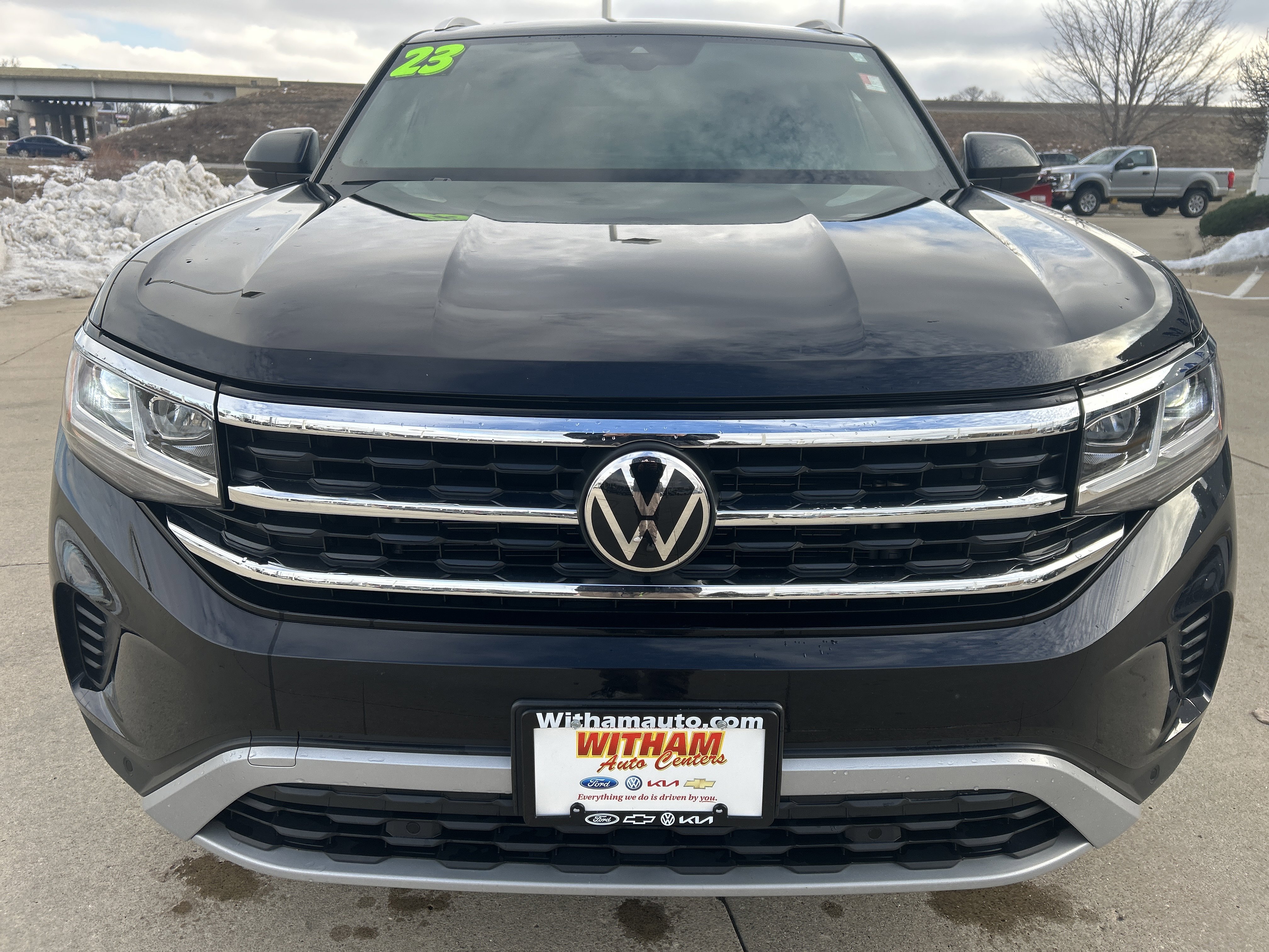 Used 2023 Volkswagen Atlas Cross Sport SEL image 7