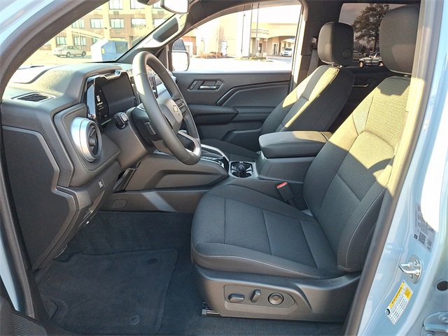 Certified 2025 Chevrolet Colorado LT w/ Advanced Trailering Package image 14