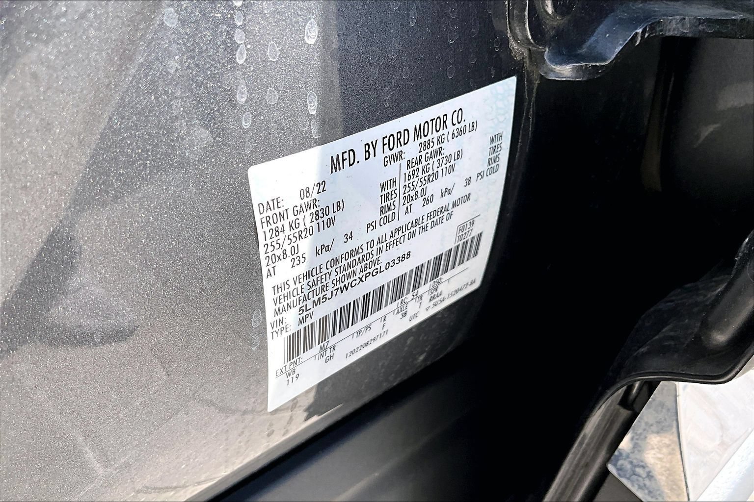 Used 2023 Lincoln Aviator Reserve w/ Class IV Trailer Tow Package RWD image 34
