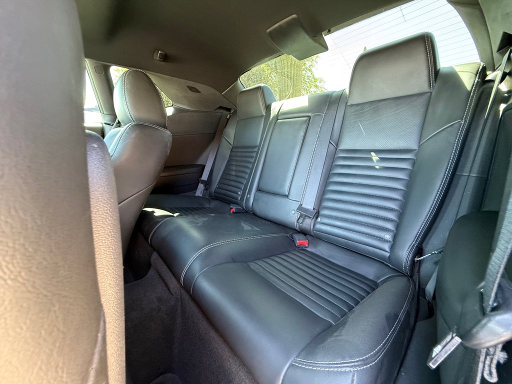 Used 2010 Dodge Challenger R/T RWD image 14