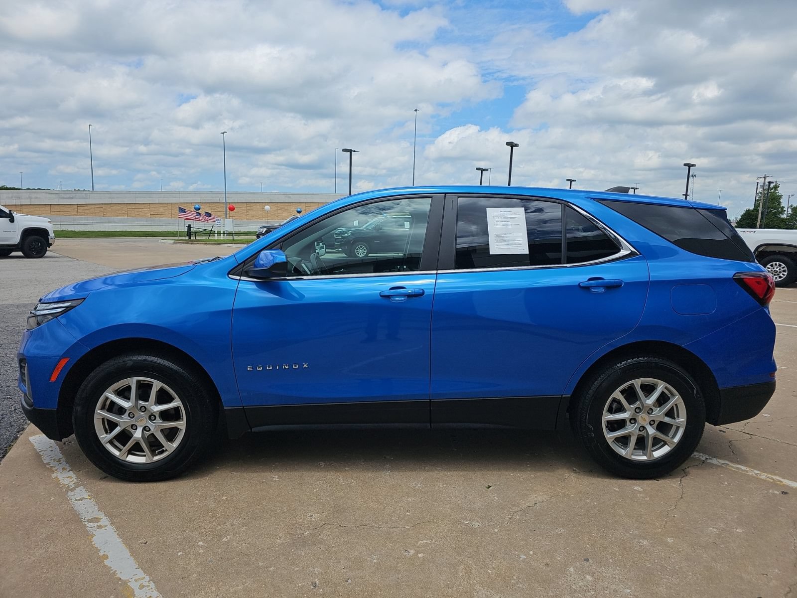 Used 2024 Chevrolet Equinox LT AWD/4WD image 7