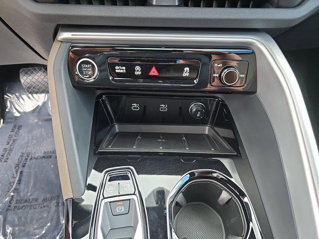 Used 2025 Audi Q5 Premium w/ Convenience Package AWD/4WD image 27