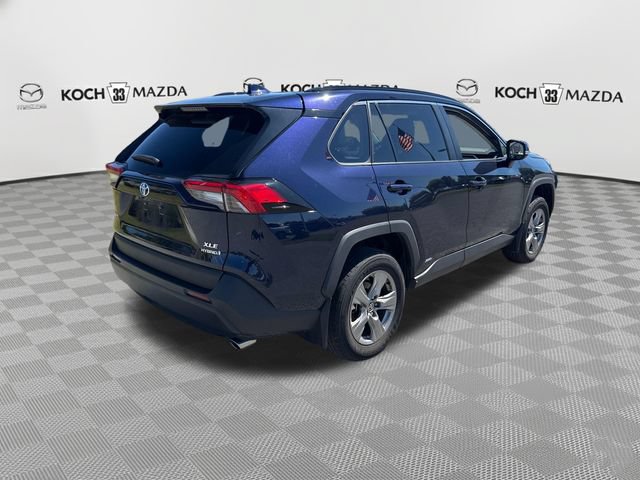 Used 2024 Toyota RAV4 XLE w/ Convenience Package AWD/4WD image 7