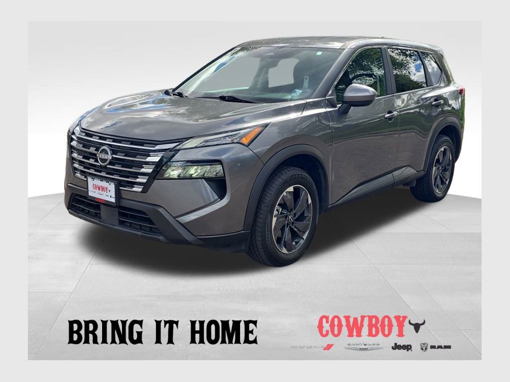 Used 2024 Nissan Rogue SV