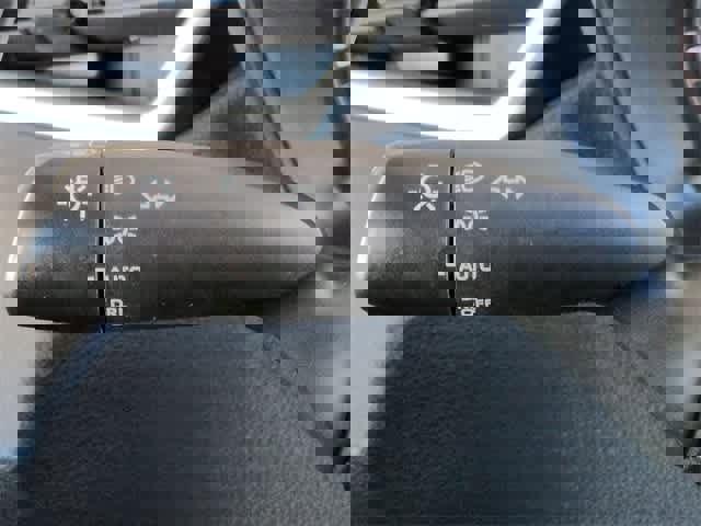 Used 2023 Toyota Corolla LE image 27