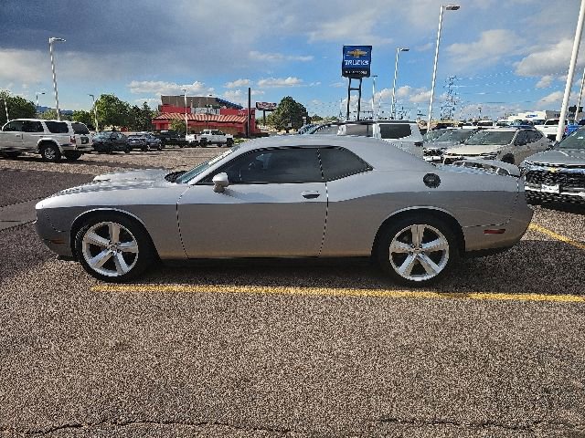 Used 2013 Dodge Challenger R/T w/ Blacktop Pkg RWD image 6