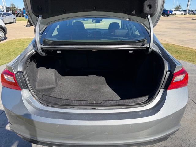 Used 2023 Chevrolet Malibu LT image 7