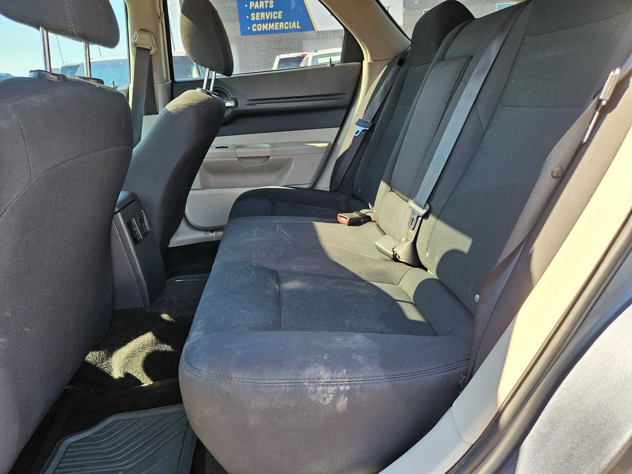 Used 2006 Dodge Magnum SXT RWD image 26