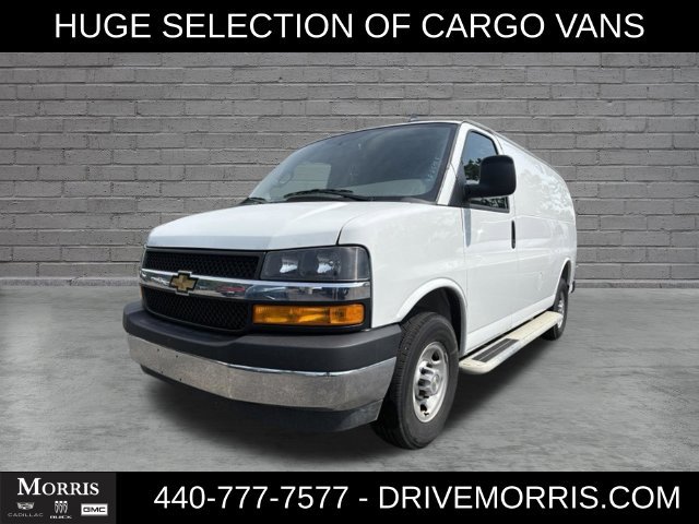 Used 2025 Chevrolet Express 2500 w/ Driver Convenience Package RWD image 1