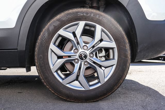 Used 2024 Kia Seltos LX AWD/4WD image 11