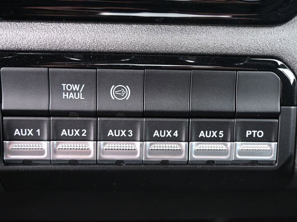 New 2026 RAM 5500 Tradesman AWD/4WD image 19