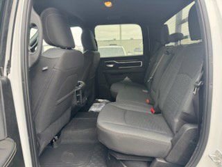 New 2025 RAM 2500 Big Horn AWD/4WD image 12