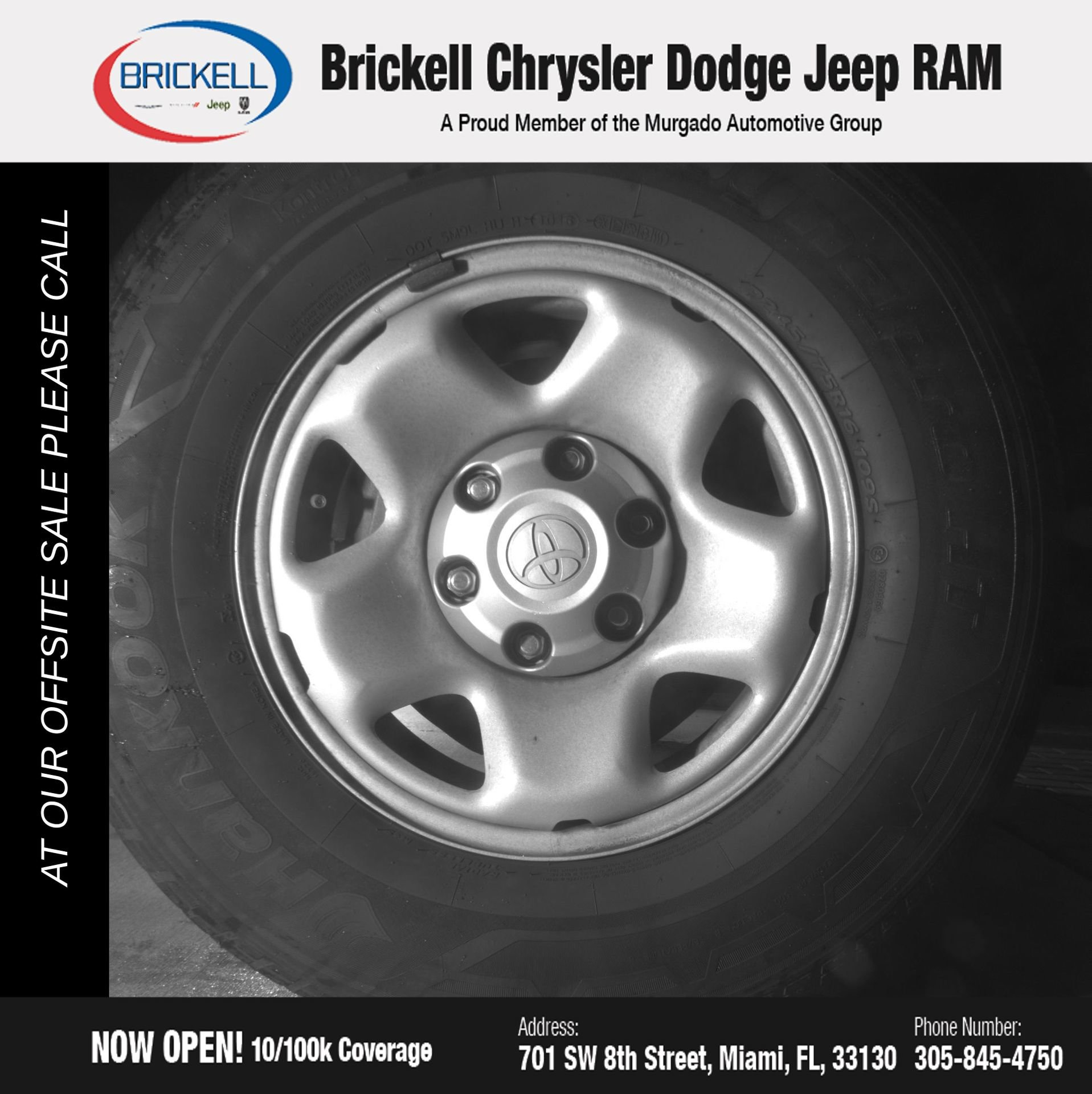 Used 2016 Toyota Tacoma SR5 w/ Towing Package image 10