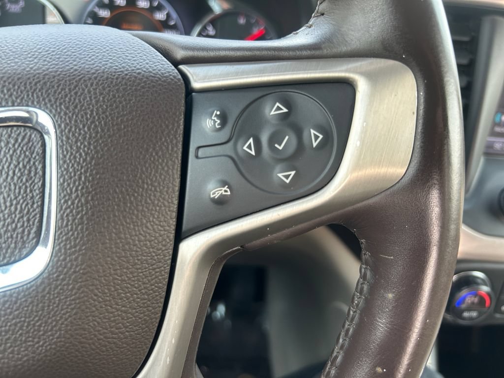 Used 2019 GMC Acadia Denali w/ Technology Package AWD/4WD image 27