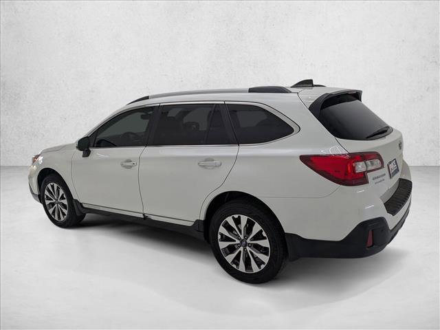 Used 2019 Subaru Outback 2.5i Touring AWD/4WD image 7
