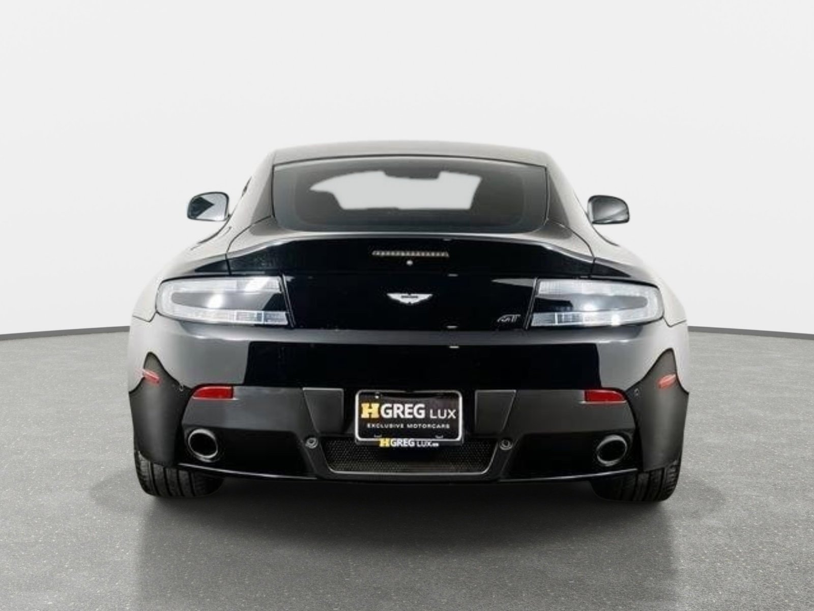 Used 2015 Aston Martin V8 Vantage GT RWD image 11