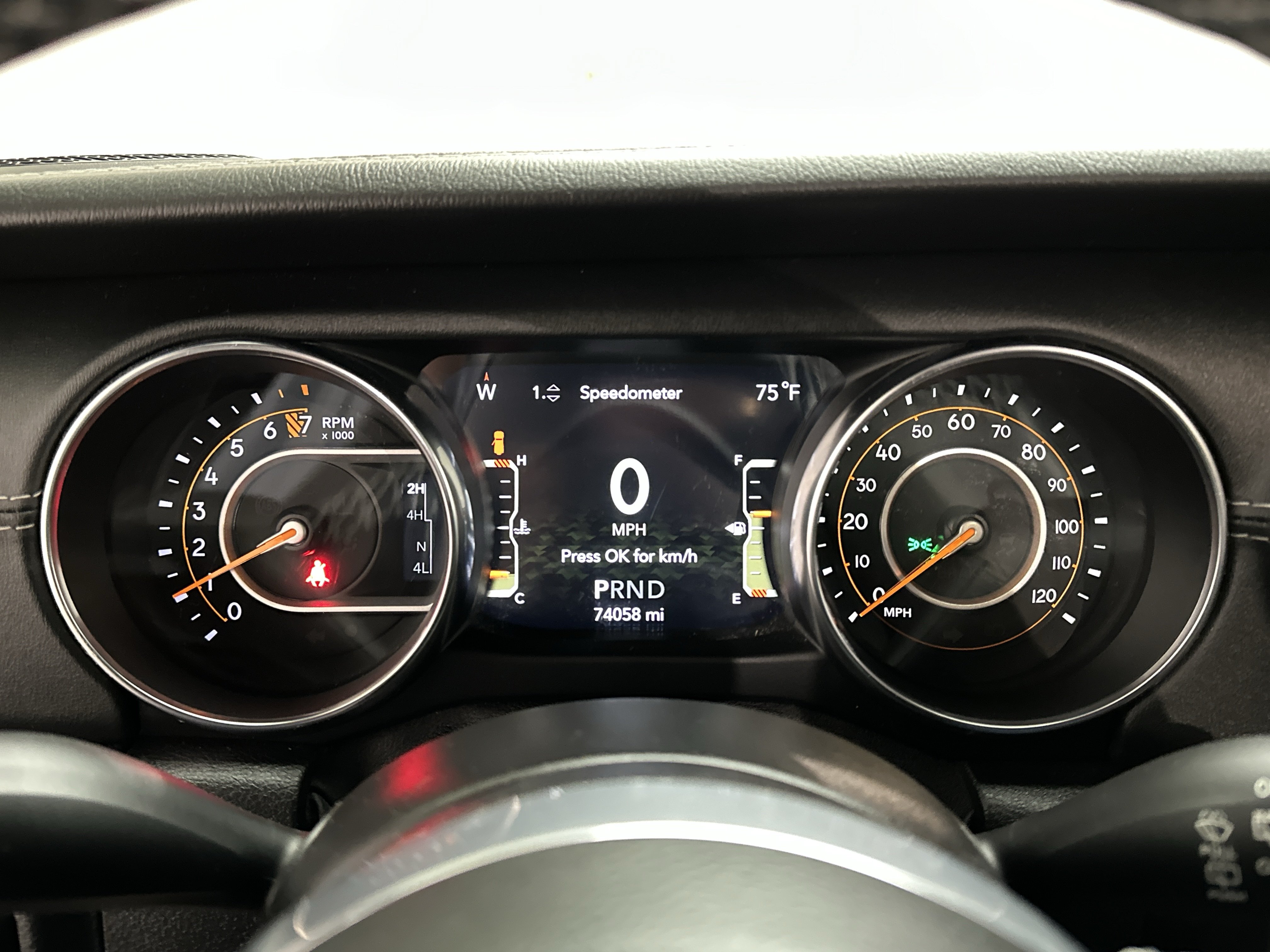 Used 2021 Jeep Wrangler Unlimited Sahara AWD/4WD image 24