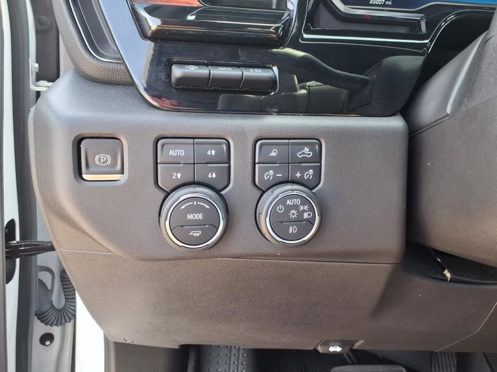 Used 2023 Chevrolet Silverado 1500 ZR2 w/ Technology Package image 24