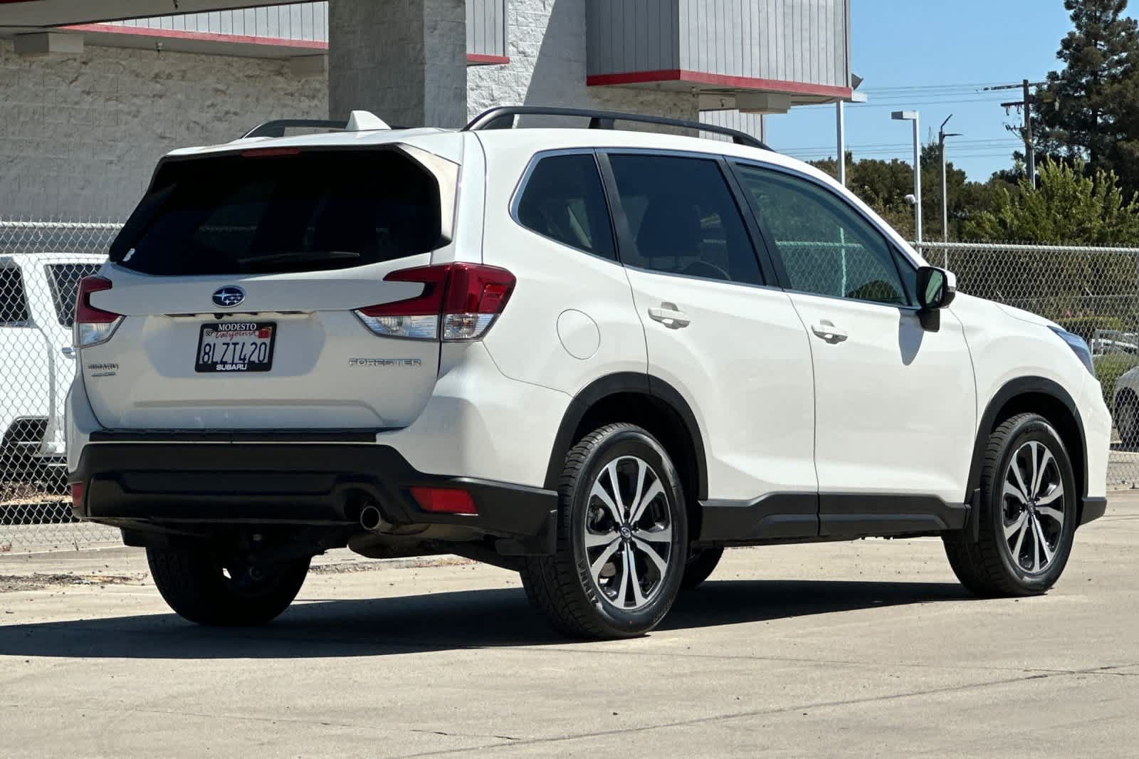 Used 2019 Subaru Forester Limited w/ Popular Package #3 AWD/4WD image 3
