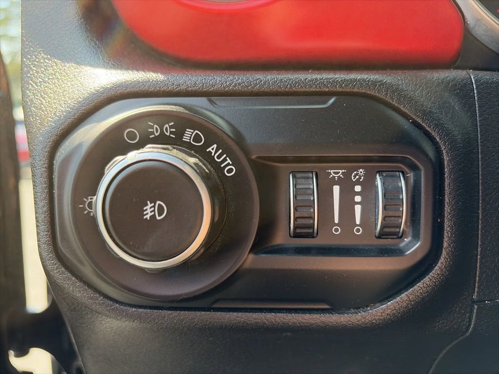 Used 2019 Jeep Wrangler Unlimited Rubicon image 15