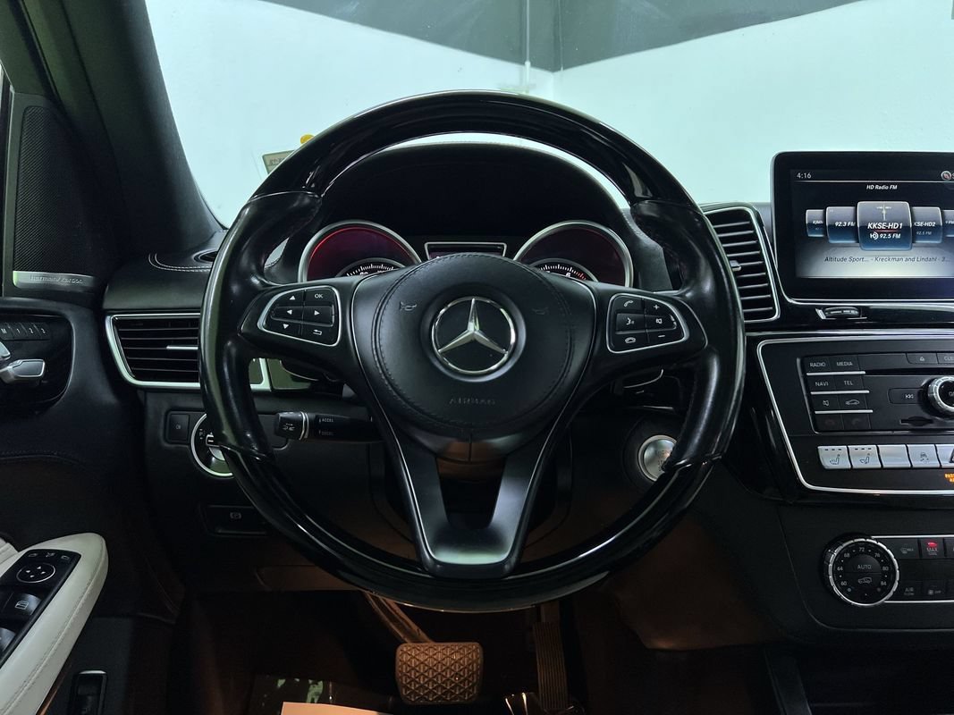 Used 2017 Mercedes-Benz GLS 550 4MATIC image 20